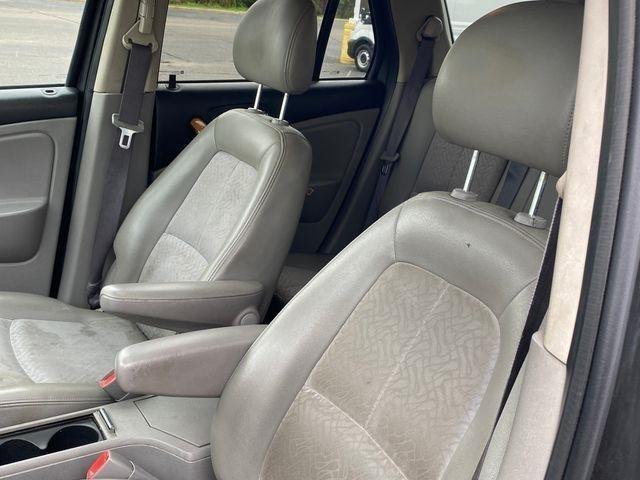 Saturn VUE FWD V6 2006