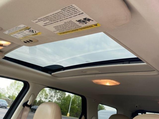 Ford Escape Limited FWD 2010
