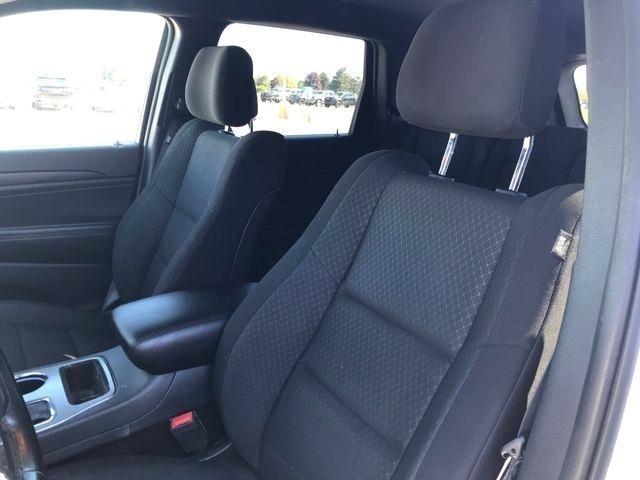 Jeep Grand Cherokee Laredo 4WD 2020