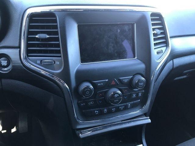 Jeep Grand Cherokee Laredo 4WD 2020