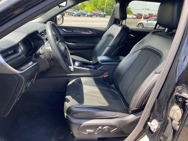 Jeep Grand Cherokee Laredo 4WD 2023