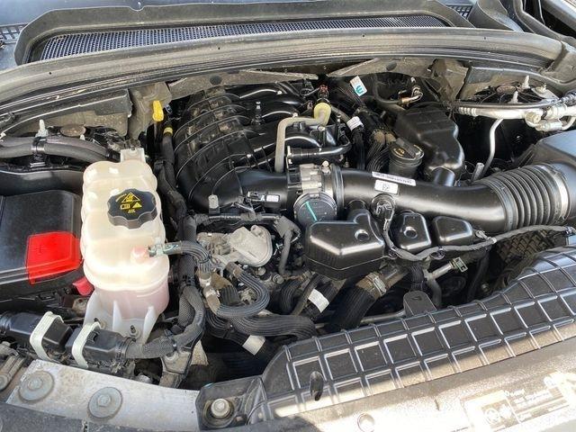Jeep Grand Cherokee Laredo 4WD 2023