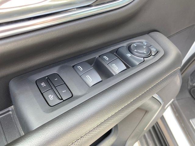GMC Yukon SLT 4WD 2024