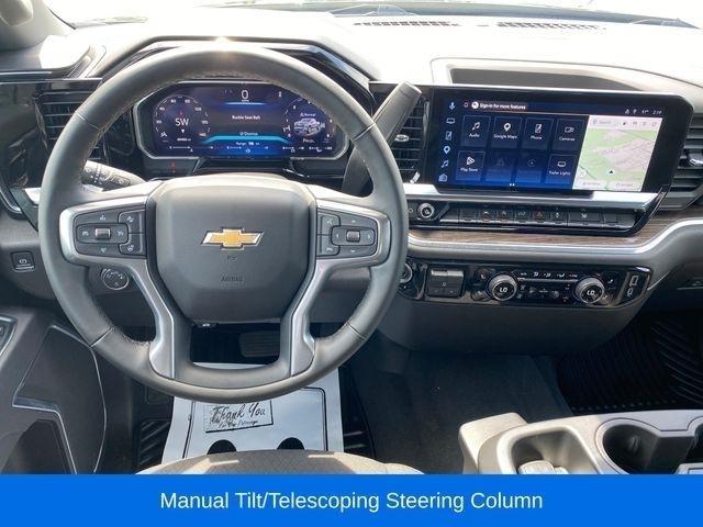 Chevrolet Silverado 1500 LT Crew Cab 4WD 2026