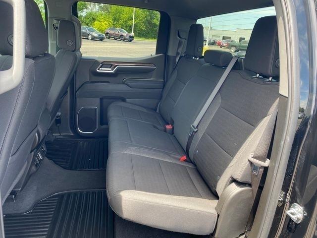 Chevrolet Silverado 1500 LT Crew Cab 4WD 2026