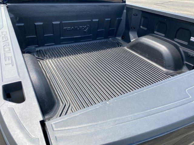 Chevrolet Silverado 1500 LT Crew Cab 4WD 2026