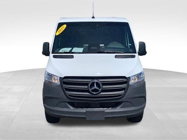 Mercedes-Benz Sprinter 2500 144-in. WB 2025