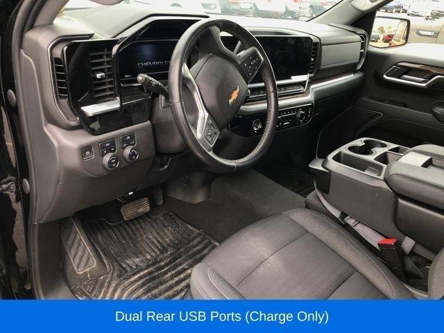 Chevrolet Silverado 1500 LT-L Crew Cab 4WD 2022
