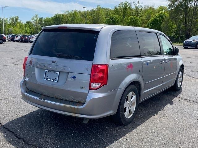 Dodge Grand Caravan SE 2013