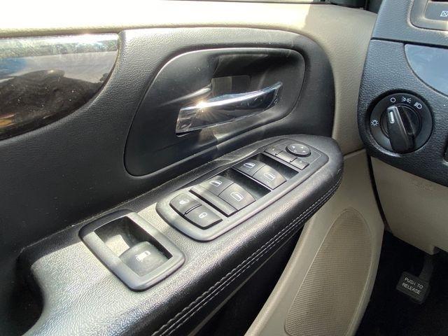 Dodge Grand Caravan SE 2013