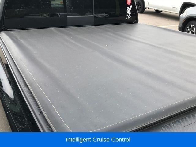 Nissan Frontier SV Crew Cab 4WD 2023