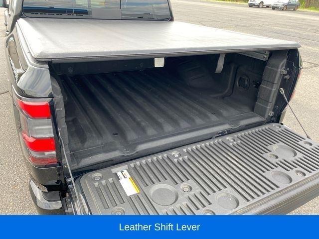 Nissan Frontier SV Crew Cab 4WD 2023