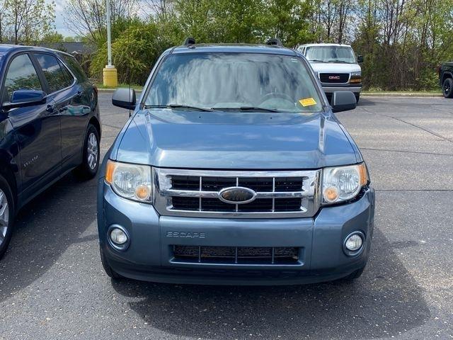 Ford Escape XLT FWD 2010