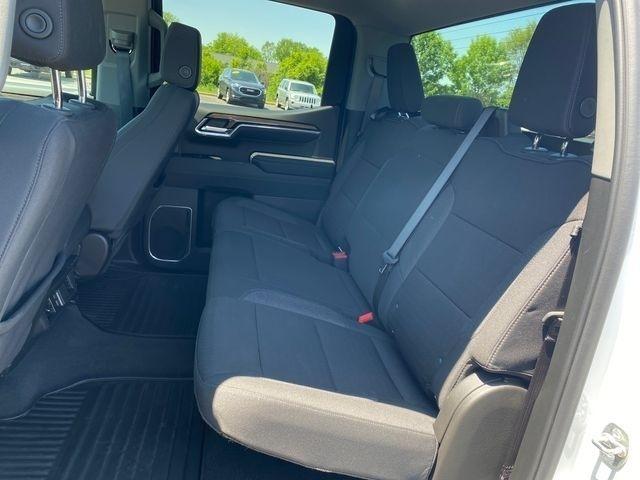 Chevrolet Silverado 1500 LT-L Crew Cab 4WD 2025