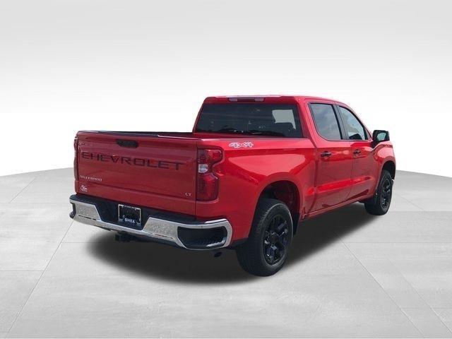 Chevrolet Silverado 1500 LT-L Crew Cab 4WD 2024