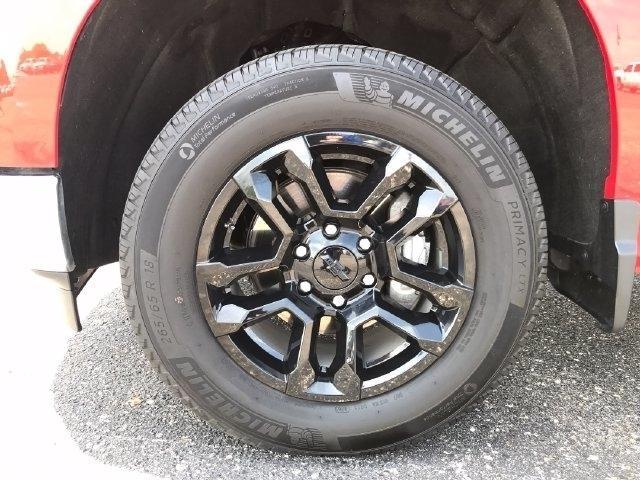 Chevrolet Silverado 1500 LT-L Crew Cab 4WD 2024