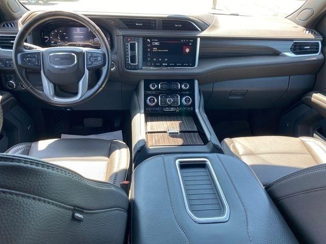 GMC Yukon Denali 4WD 2023