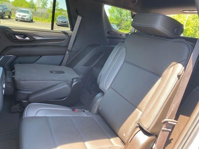 GMC Yukon Denali 4WD 2023