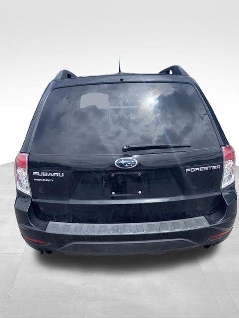 Subaru Forester 2.5X Premium 2011