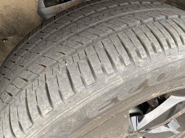 Jeep Grand Cherokee Laredo 4WD 2023