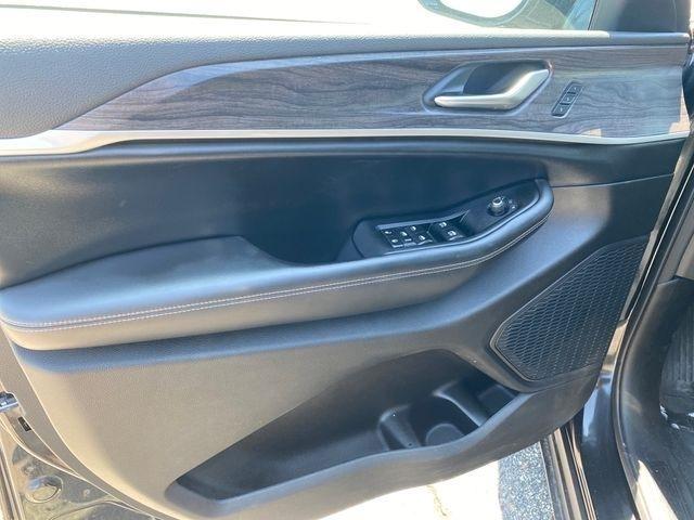 Jeep Grand Cherokee Limited 4WD 2023