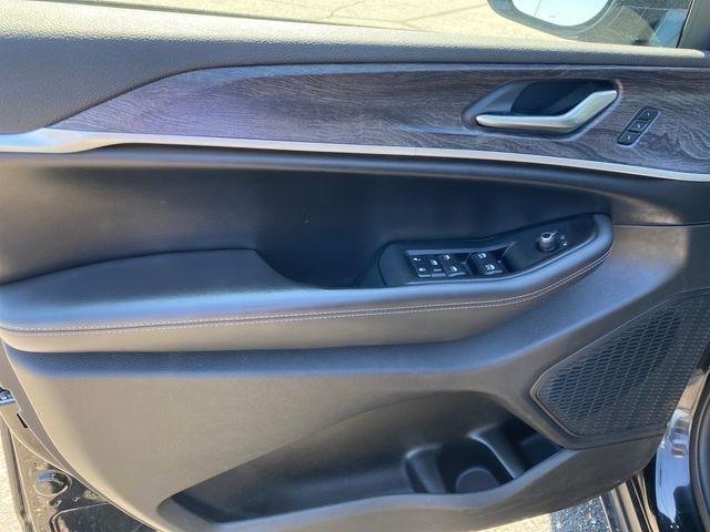 Jeep Grand Cherokee Limited 4WD 2023