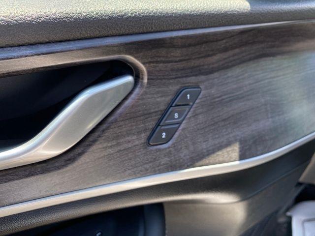 Jeep Grand Cherokee Limited 4WD 2023