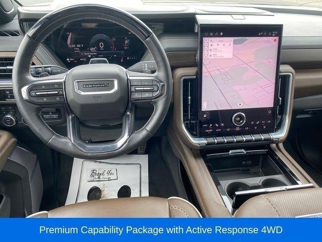 GMC Yukon XL Denali Ultimate 4WD 2025