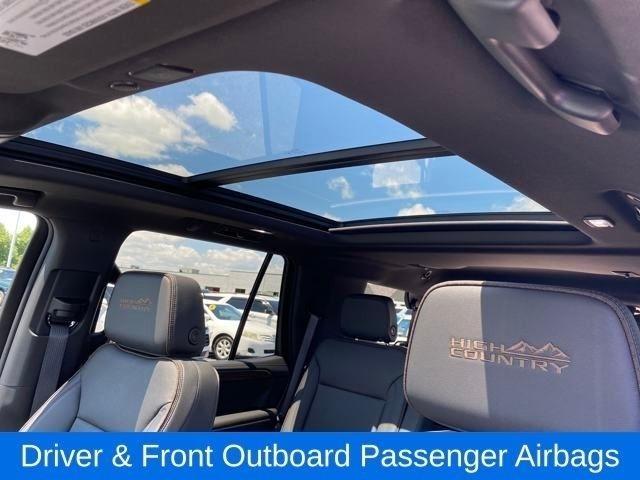 Chevrolet Tahoe High Country 4WD 2024