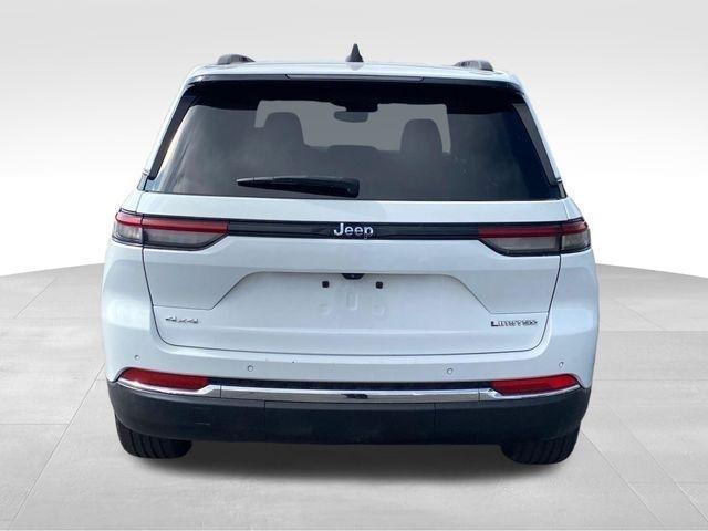 Jeep Grand Cherokee Limited 4WD 2023