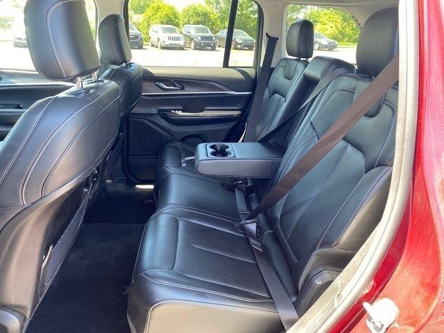 Jeep Grand Cherokee Limited 4WD 2023