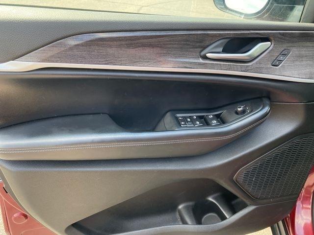 Jeep Grand Cherokee Limited 4WD 2023
