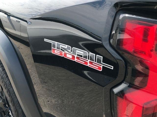 Chevrolet Colorado Trail Boss Crew Cab 4WD 2024