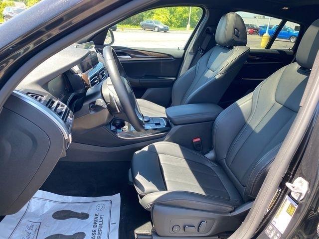 BMW X4 xDrive30i 2025