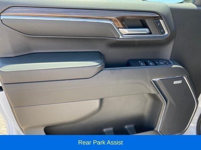 Chevrolet Silverado 1500 Trail Boss LT Crew Cab 4WD 2023