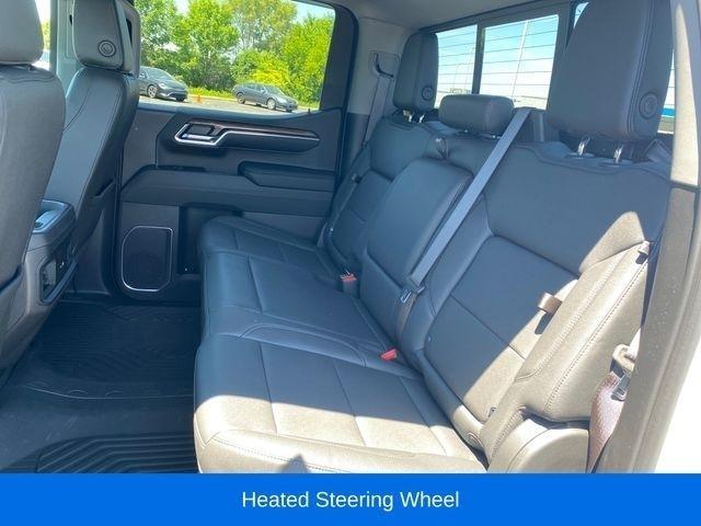 Chevrolet Silverado 1500 Trail Boss LT Crew Cab 4WD 2023