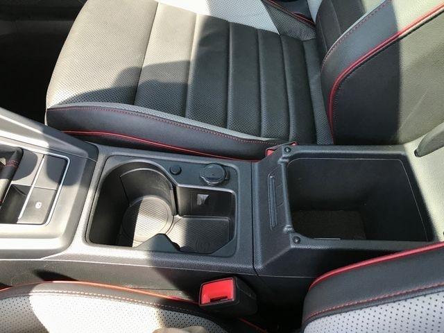 Volkswagen Golf GTI SE w/Leather and Black Wheel Pkg. 2022