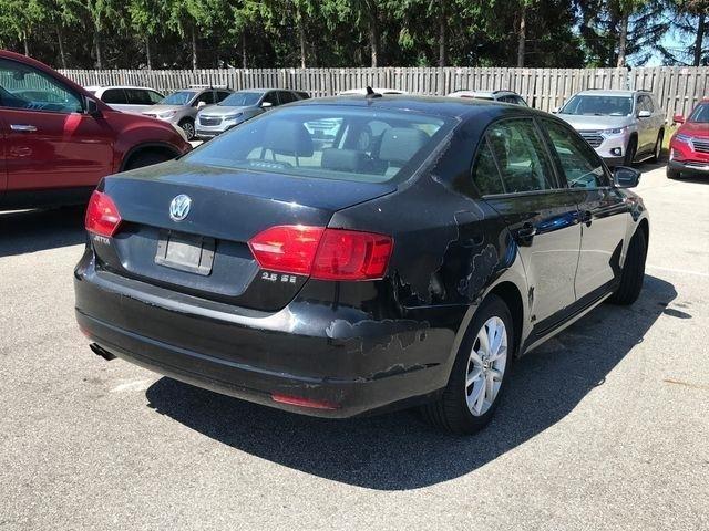 Volkswagen Jetta SE 2011