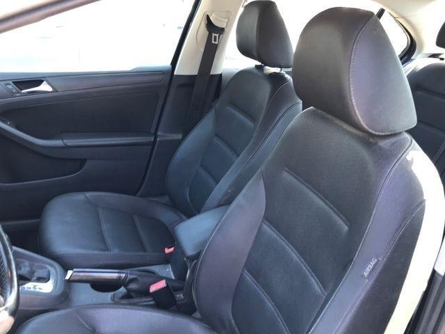 Volkswagen Jetta SE 2011