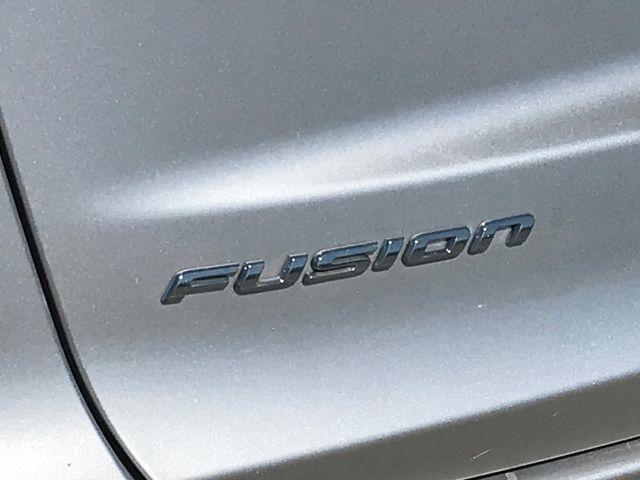 Ford Fusion Hybrid SE 2019