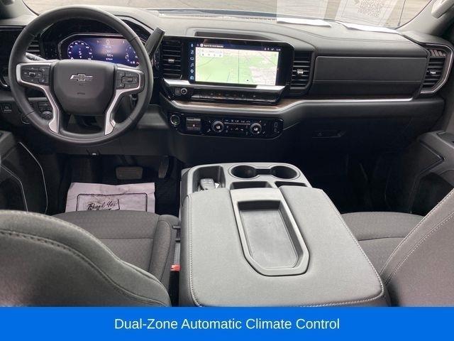 Chevrolet Silverado 1500 RST Select Package Crew Cab 4WD 2026