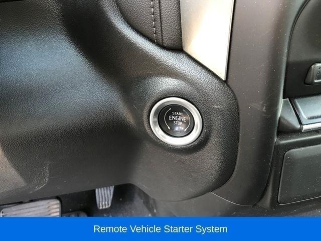 Chevrolet Silverado 1500 LT Crew Cab 4WD 2021