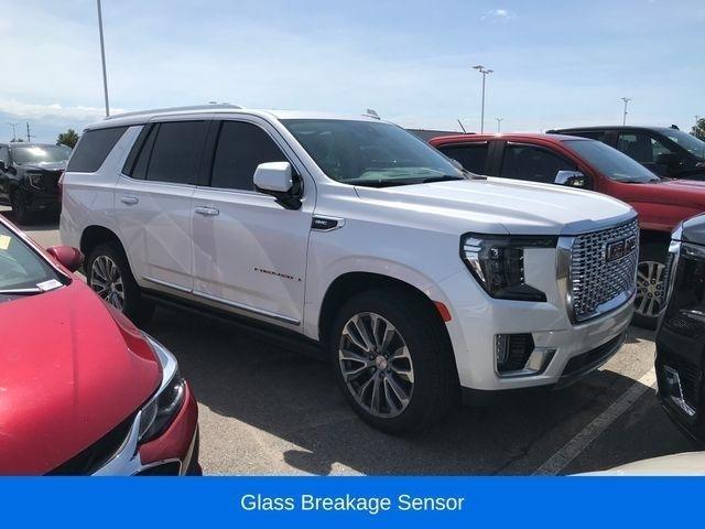 GMC Yukon Denali 4WD 2021