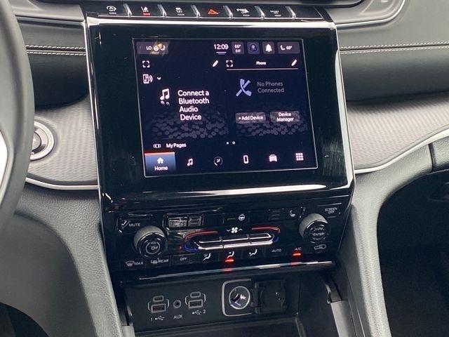 Jeep Grand Cherokee L Laredo 2023