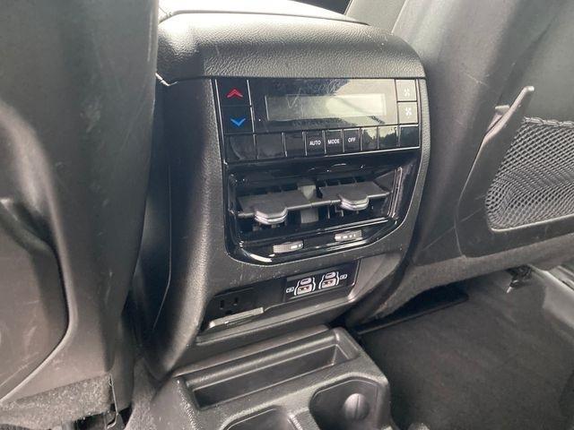 Jeep Grand Cherokee L Laredo 2023
