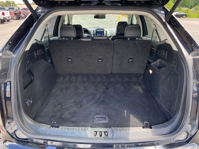 Ford Edge Titanium 2024