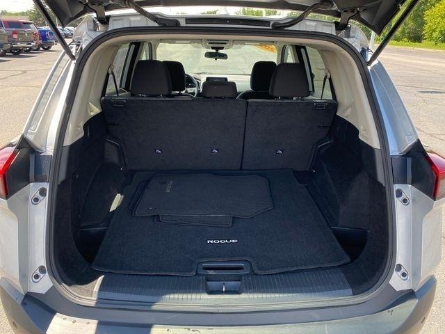 Nissan Rogue SV 2023