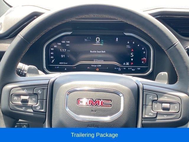 GMC Sierra 1500 AT4 Crew Cab 4WD 2023
