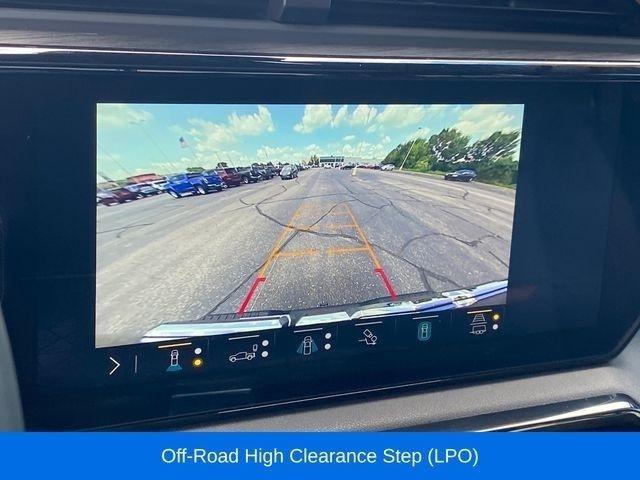 GMC Sierra 1500 AT4 Crew Cab 4WD 2023