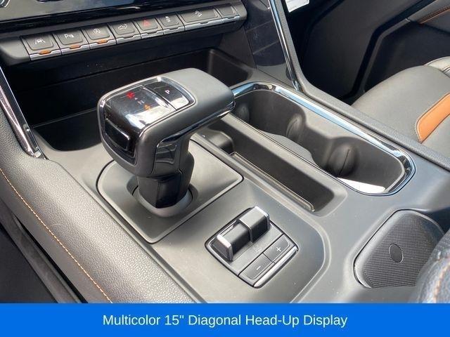 GMC Sierra 1500 AT4 Crew Cab 4WD 2023